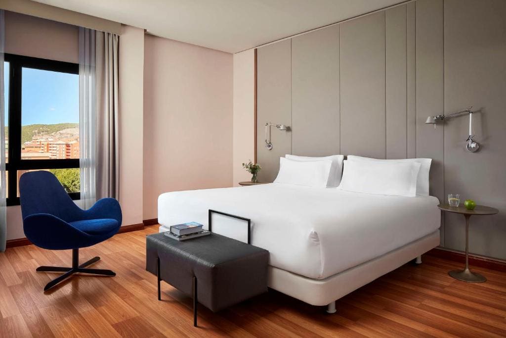 Standard Double or Twin Room room - Image 1
