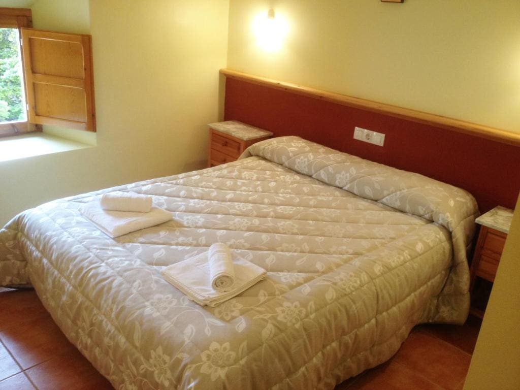 Standard Twin Room room - Image 2