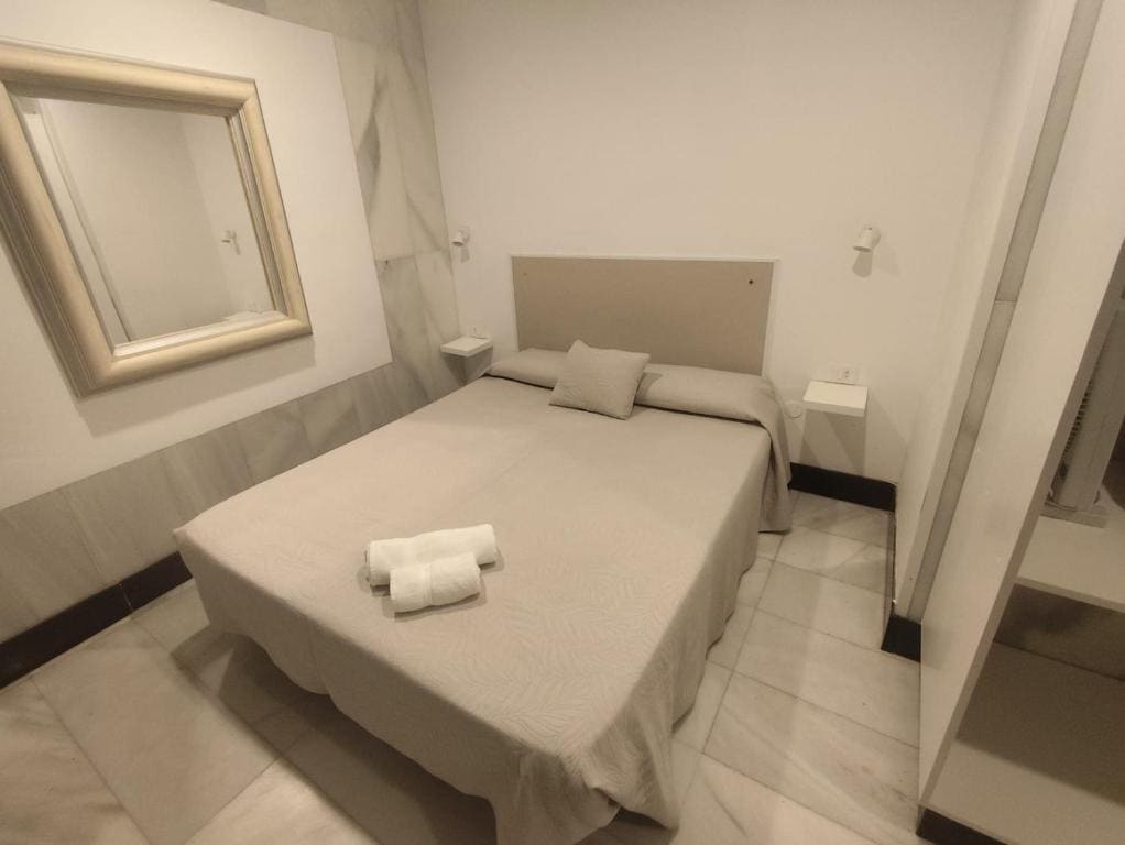 Double Room room - Image 2