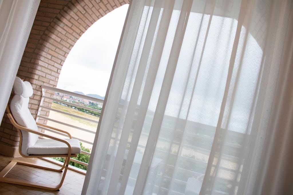 Family Room with Sea View room - Image 1