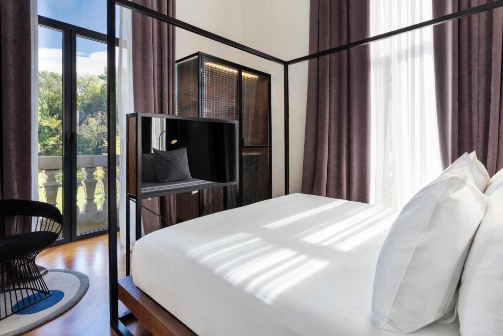 Premium Double or Twin Room room - Image 1