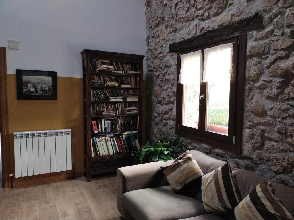Three-Bedroom House room - Image 1