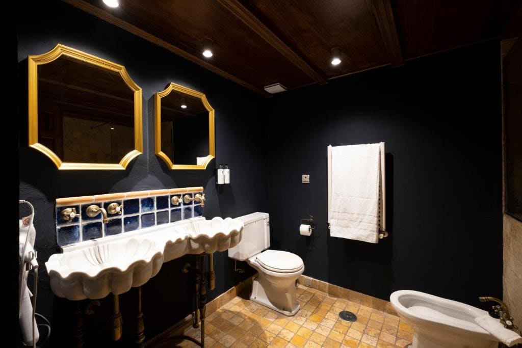 Exterior Double or Twin Room room - Image 3