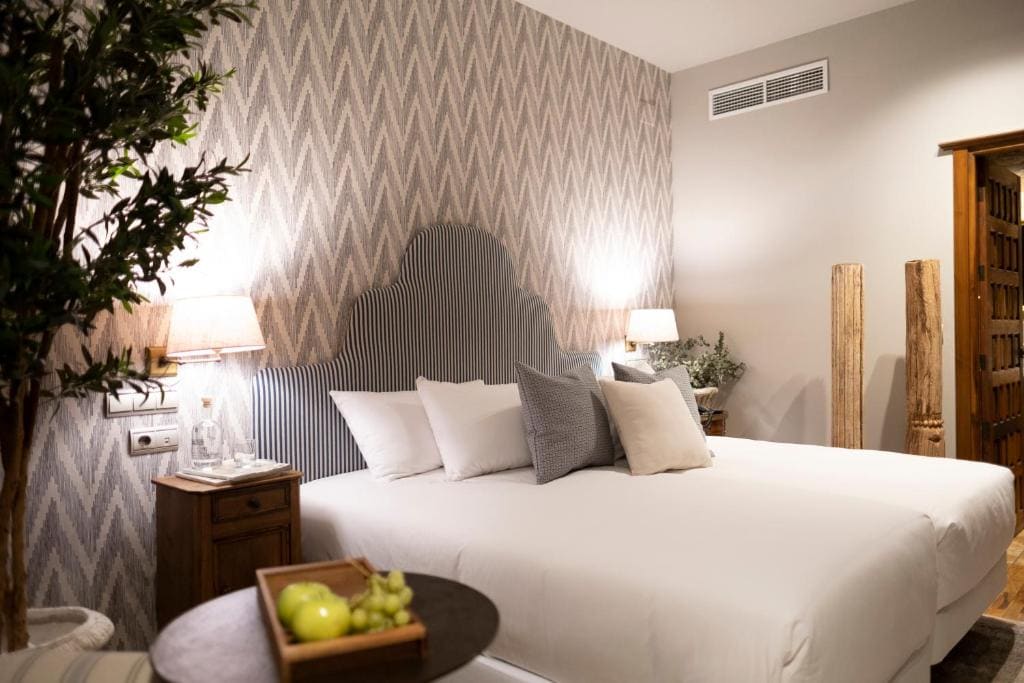 Exterior Double or Twin Room room - Image 1