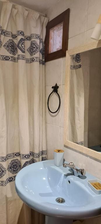 One-Bedroom Apartment room - Image 3