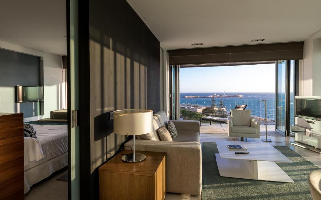 Junior Suite with Sea View room - Image 2