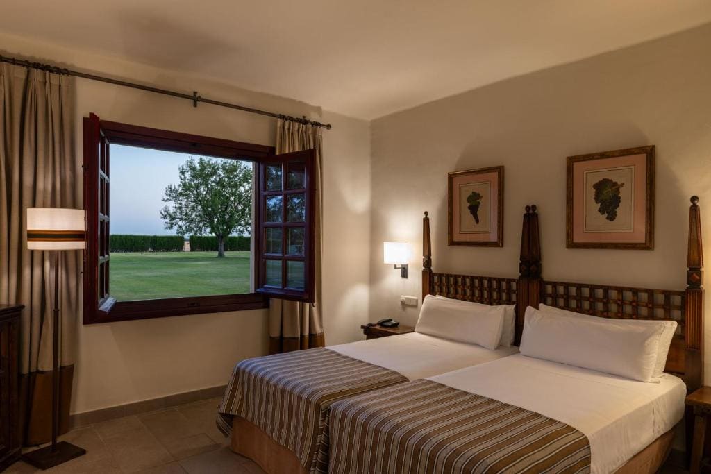 Standard Double Room room - Image 3