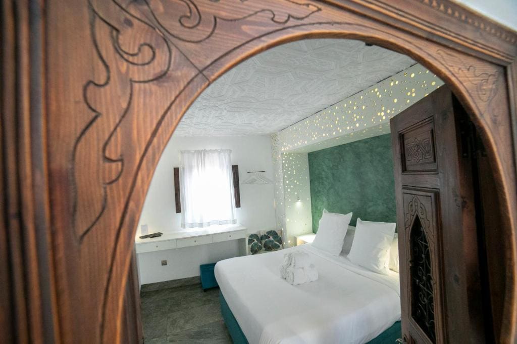Índigo (Double Superior Romantic) room - Image 3