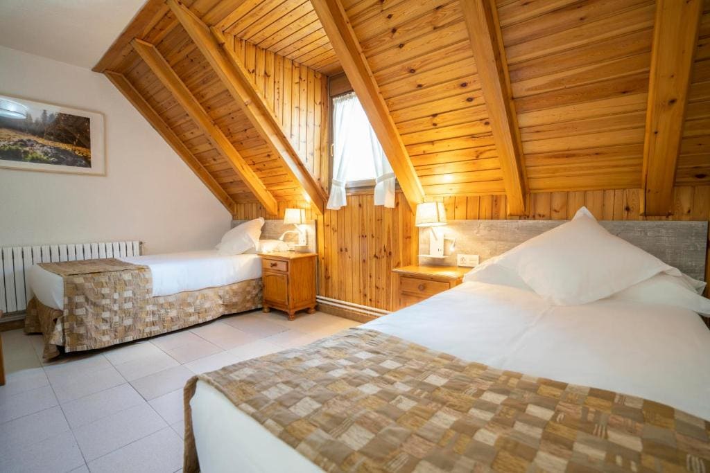 Classic Double Room room - Image 1