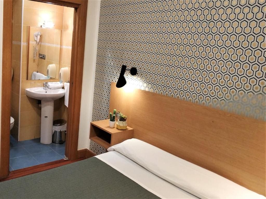 Double or Twin Room with Private Bathroom room - Image 3