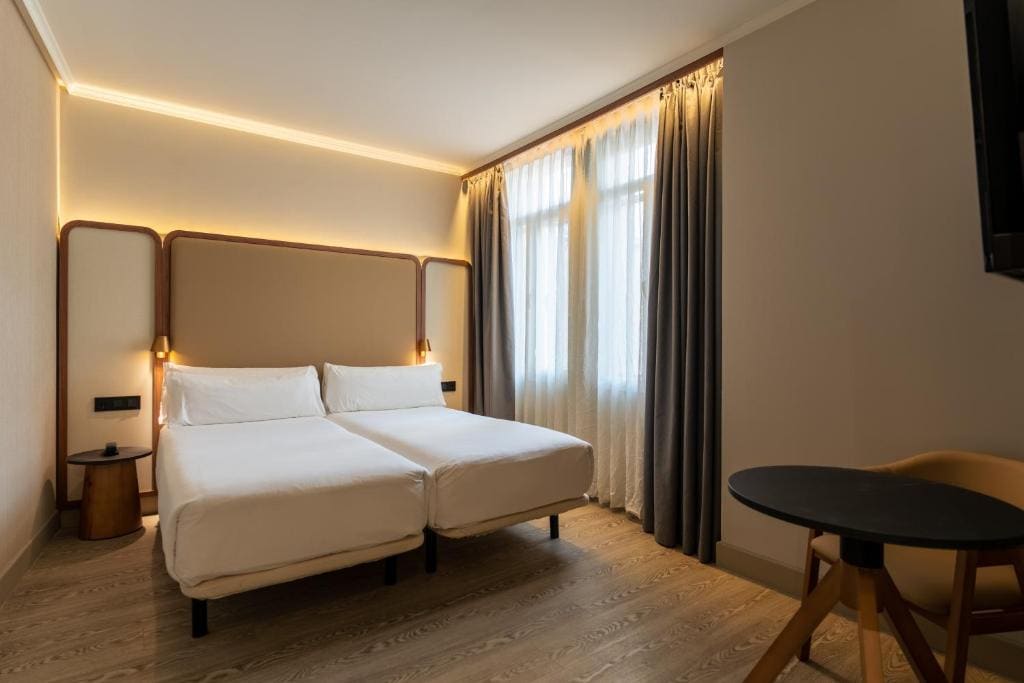 Double or Twin Room (1-2 Adults) room - Image 1