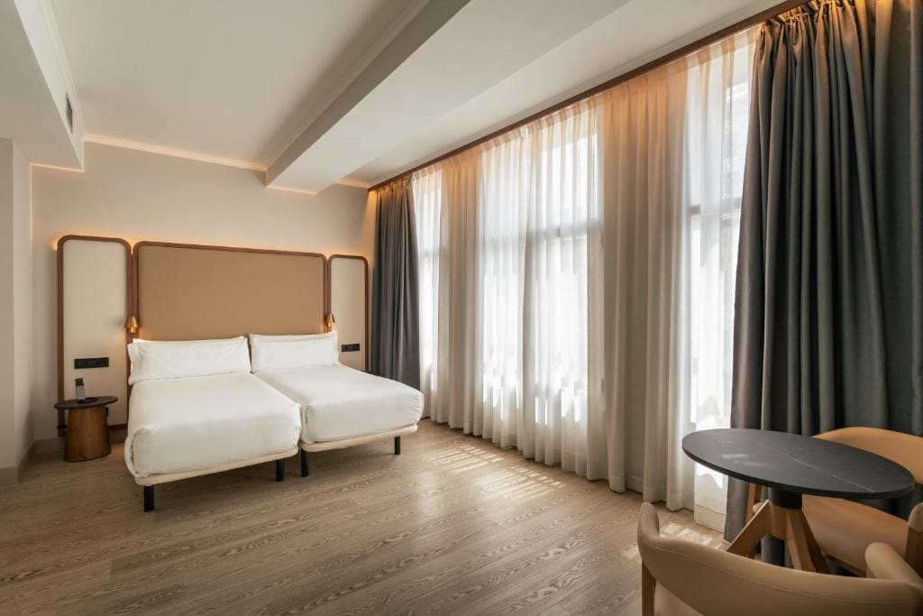 Superior Double Room room - Image 1