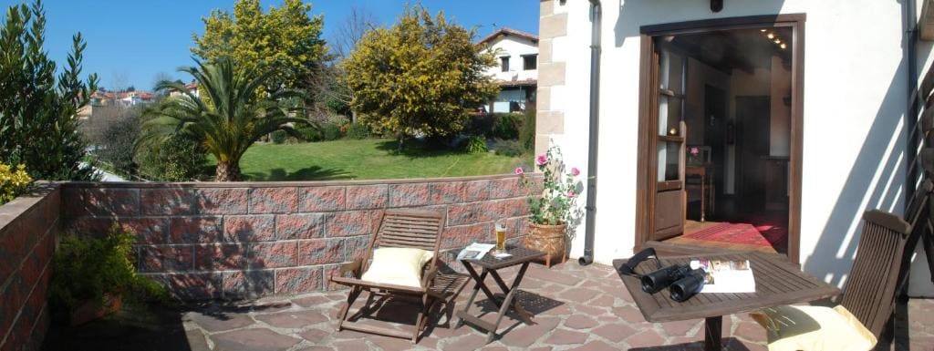 Apartment with Terrace room - Image 2