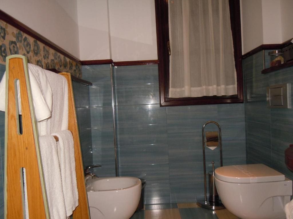 Double or Twin Room with Spa Access room - Image 3