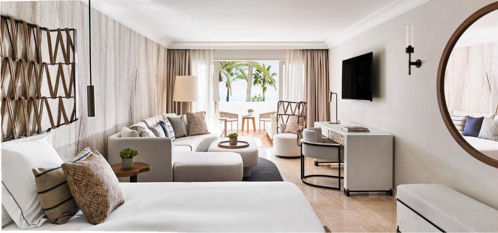 Suite with Sea View room - Image 2