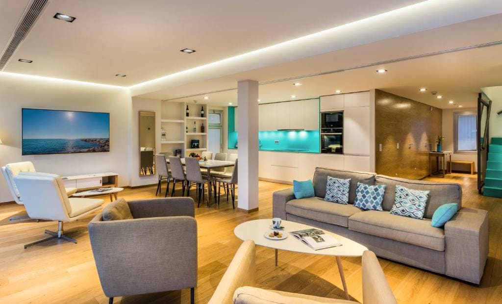 Villa with Private Pool room - Image 1