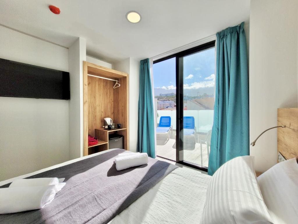 Superior Double Room with Terrace Mountain View room - Image 1