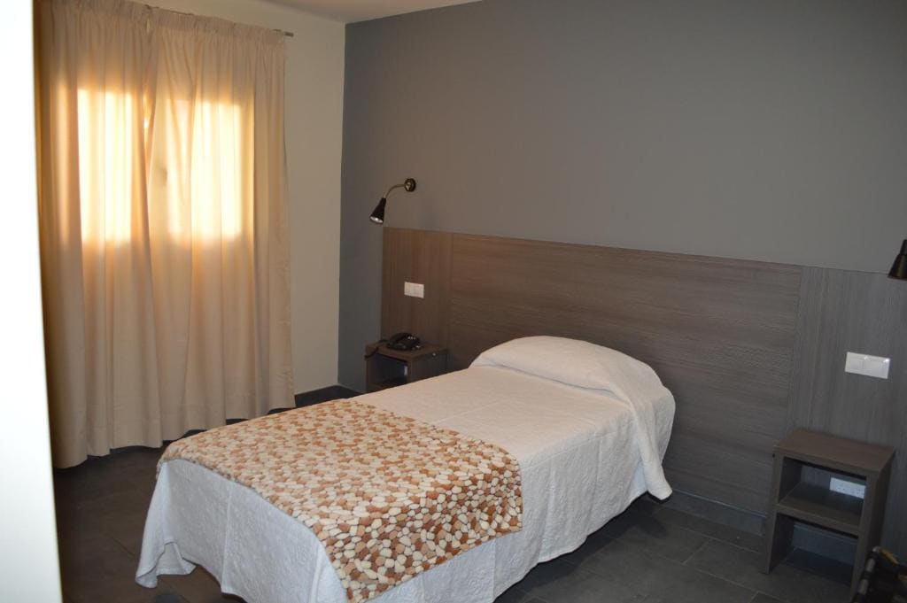 Deluxe Single Room room - Image 3