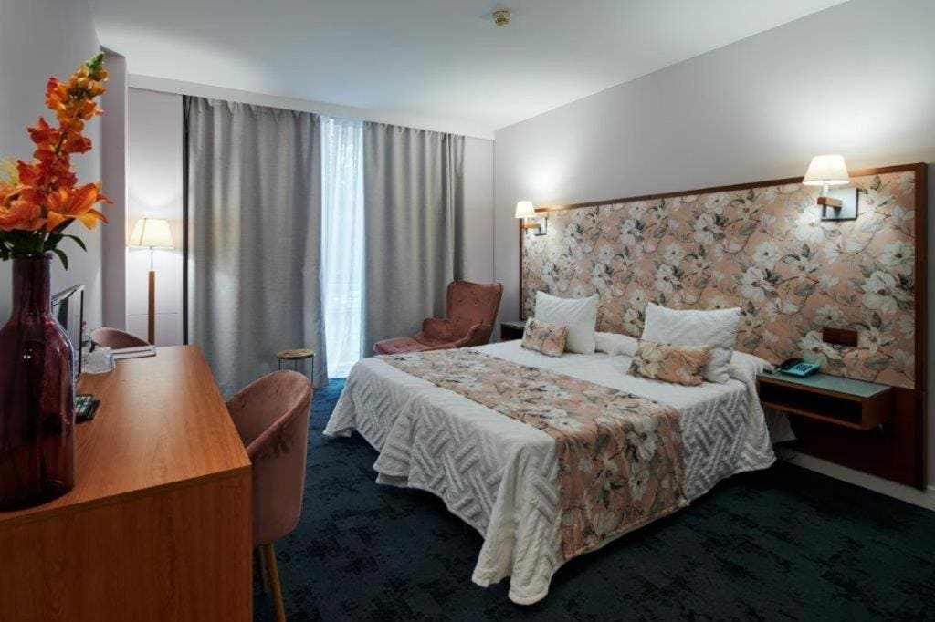 Double or Twin Room room - Image 1