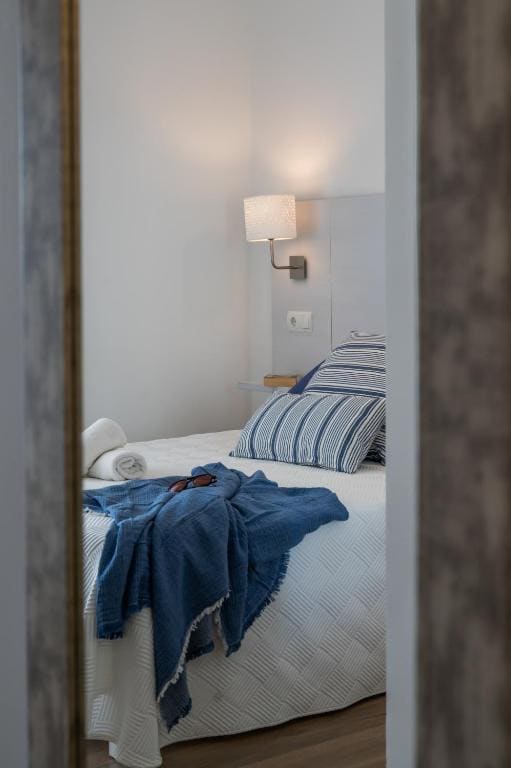 Deluxe Double or Twin Room room - Image 2