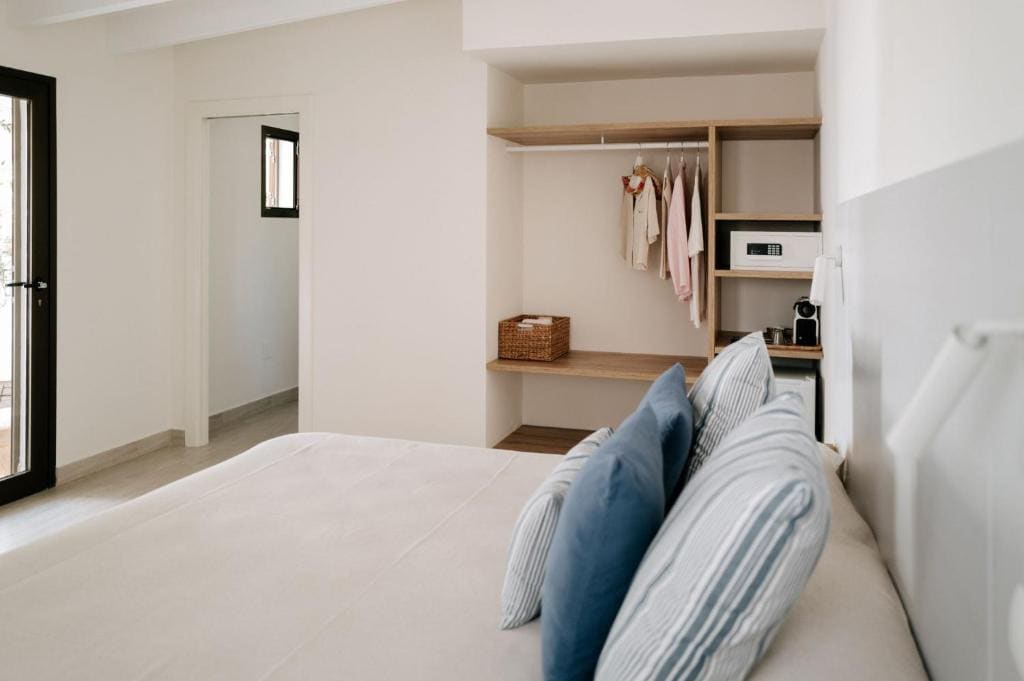 Superior Double or Twin Room with Garden View room - Image 1