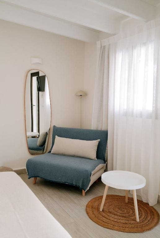 Superior Double or Twin Room with Garden View room - Image 2