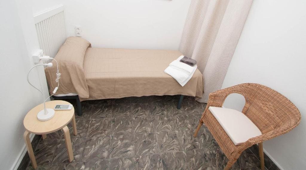 Double Room with Shared Bathroom room - Image 1