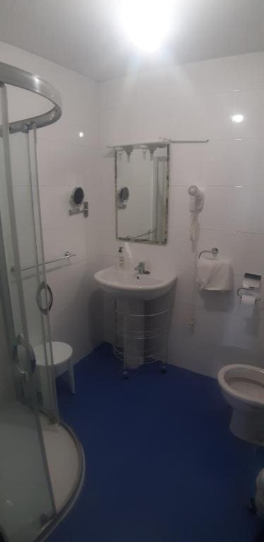 Family Room room - Image 1