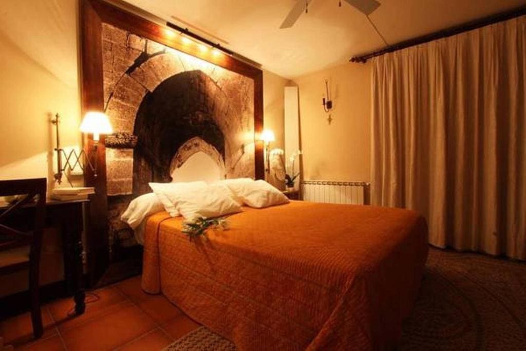 Double or Twin Room room - Image 2