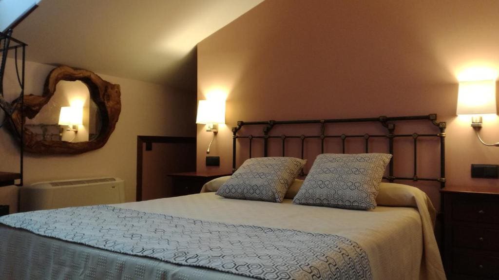 Superior Double Room room - Image 1