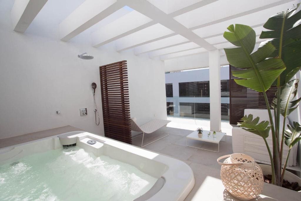 Grand Suite room - Image 2