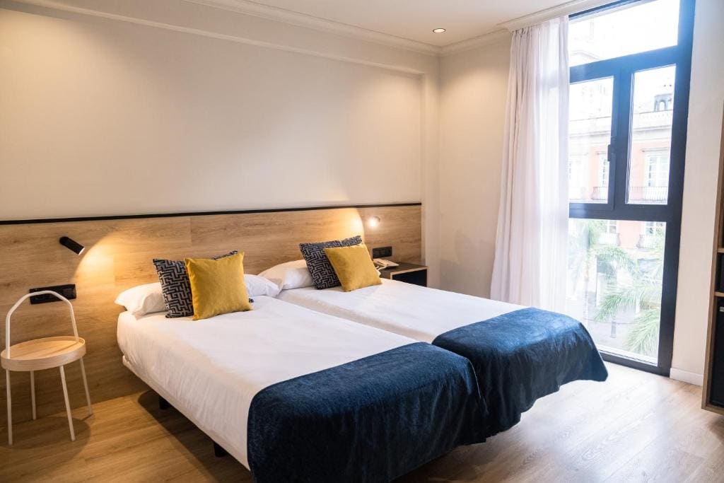Double or Twin Room with City View room - Image 1