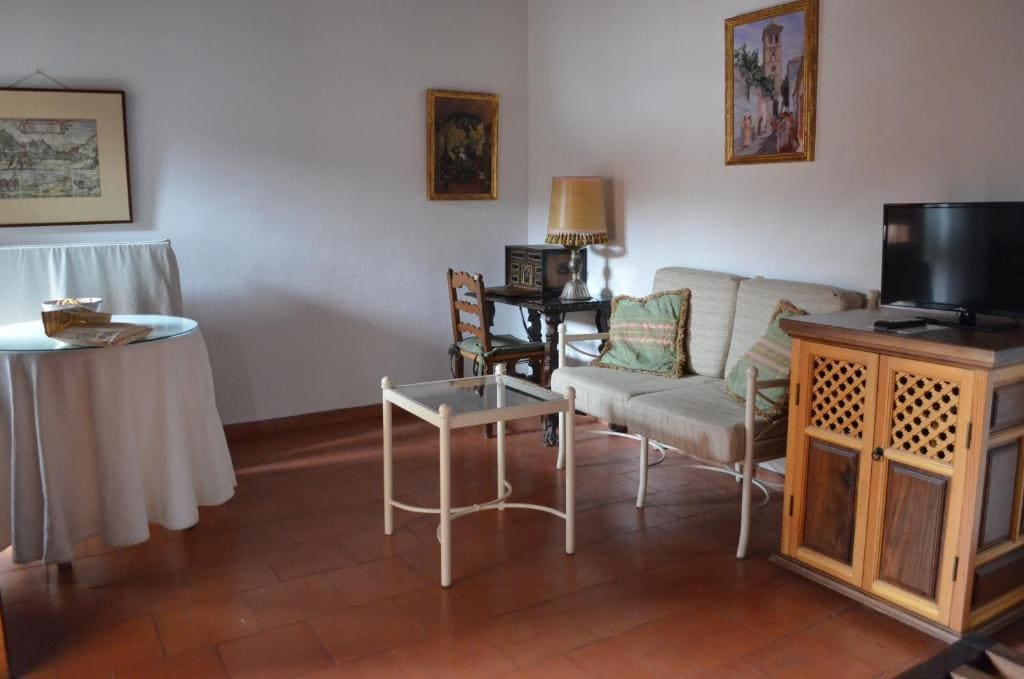 Superior Double or Twin Room with Parking Space room - Image 3