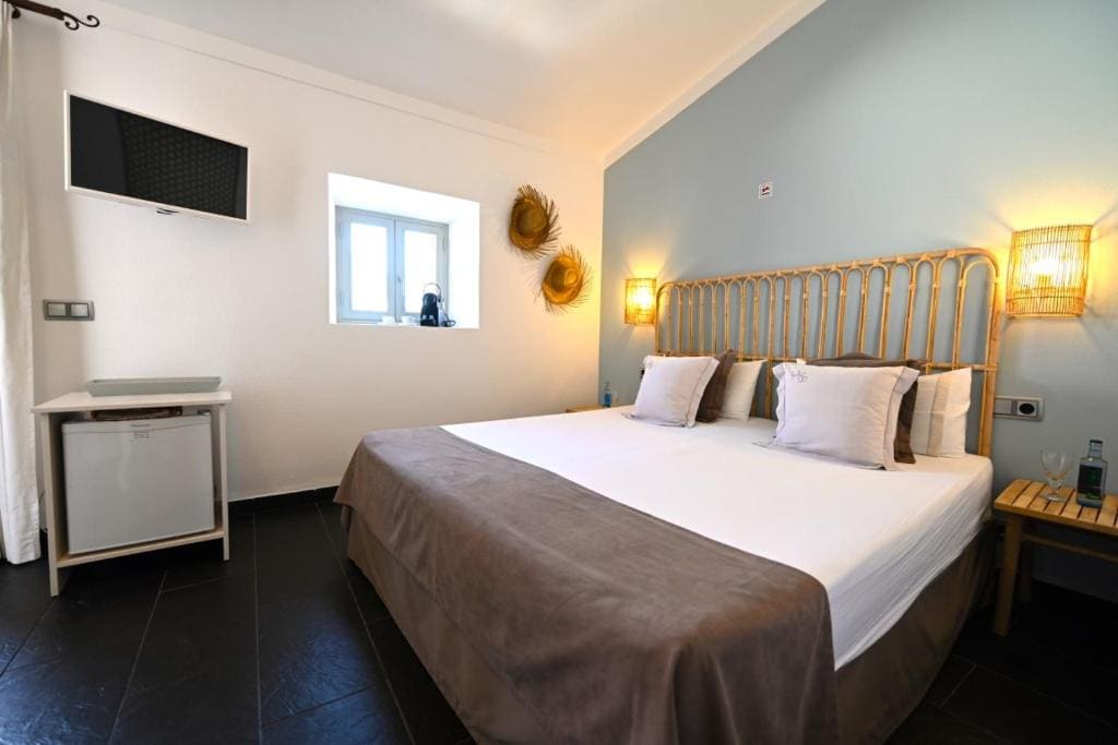 Double Room with Terrace room - Image 2