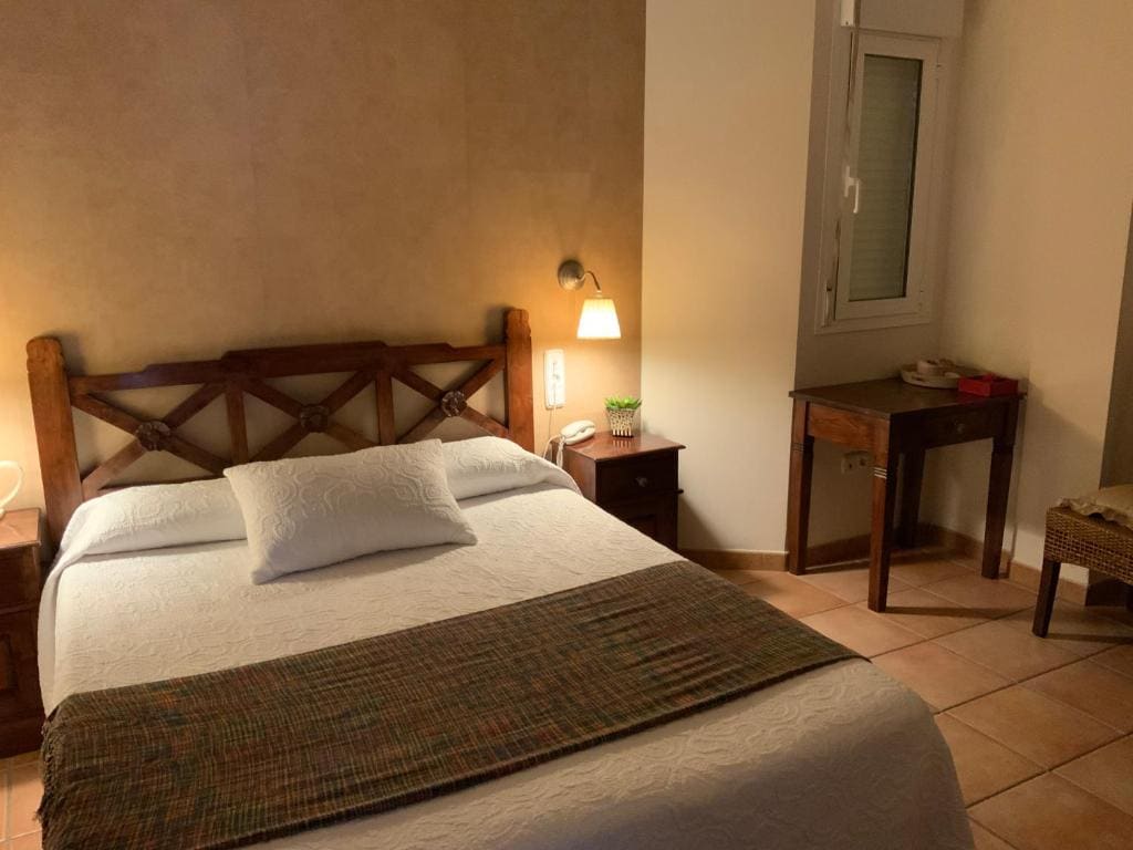 Double or Twin Room with Terrace room - Image 3