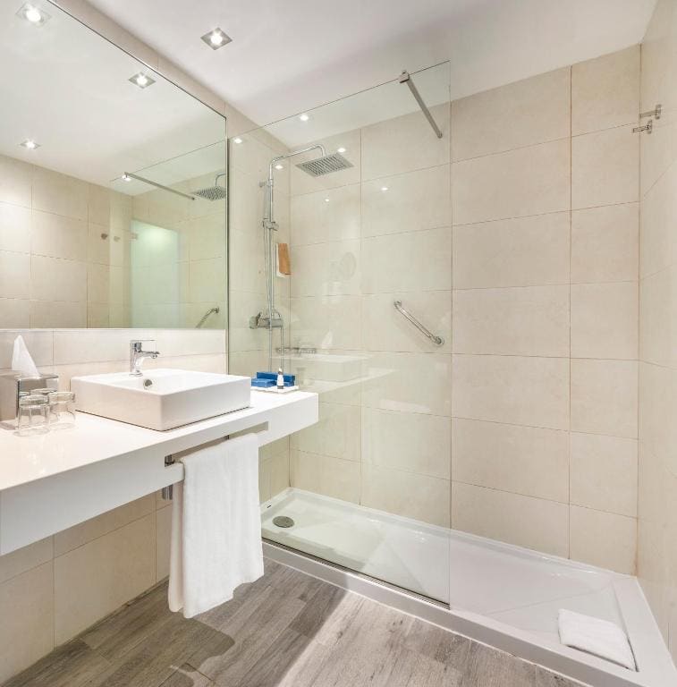 Junior Suite room - Image 3