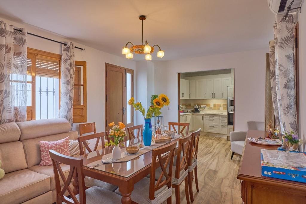 Superior Apartment with City View room - Image 2
