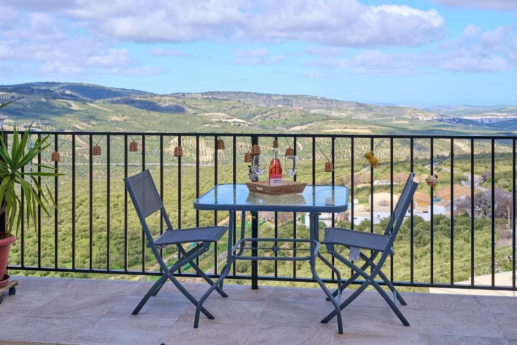 Superior Apartment with City View room - Image 1