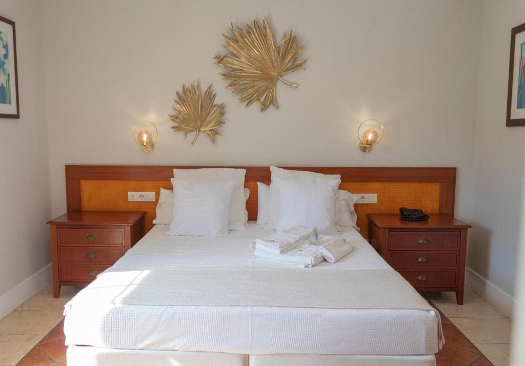 Standard Double or Twin Room room - Image 1