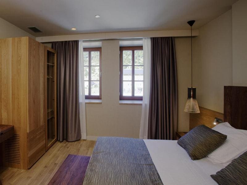 Superior Family Room (2 Adults + 2 Children) room - Image 2