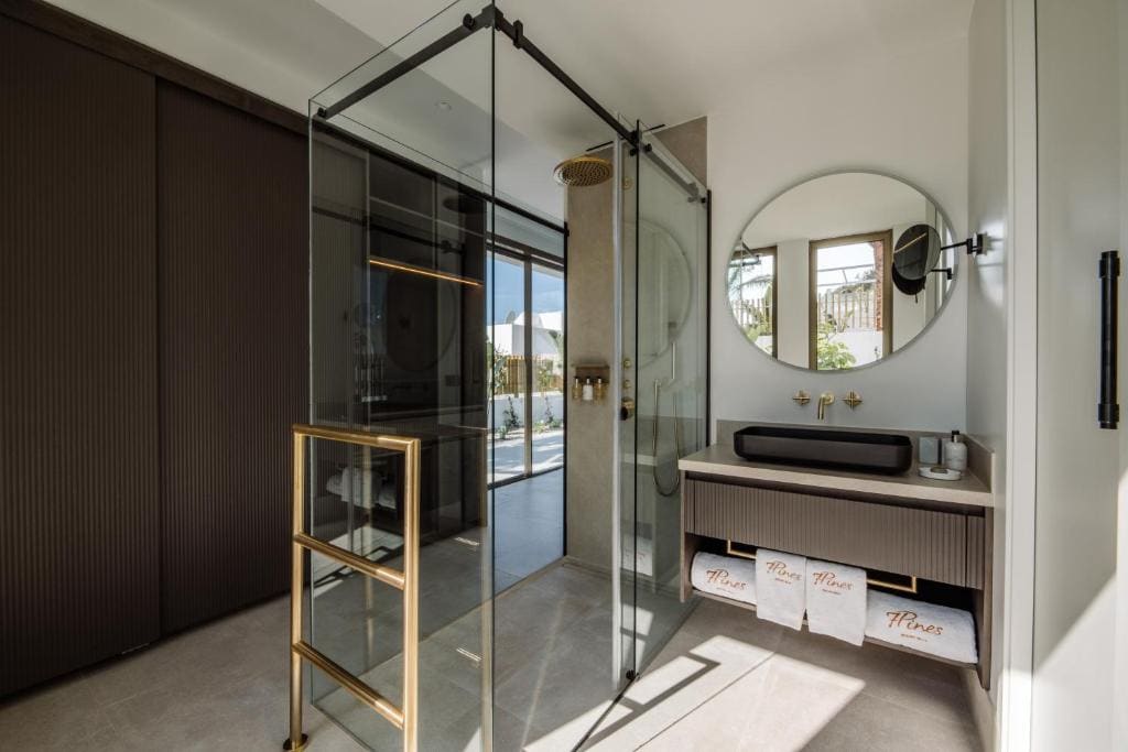 Grand Villa room - Image 3