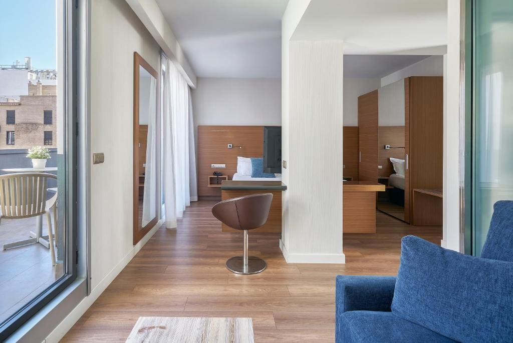 Superior Double Room room - Image 2