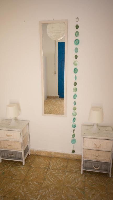 Single Bed in Mixed Dormitory Room room - Image 3