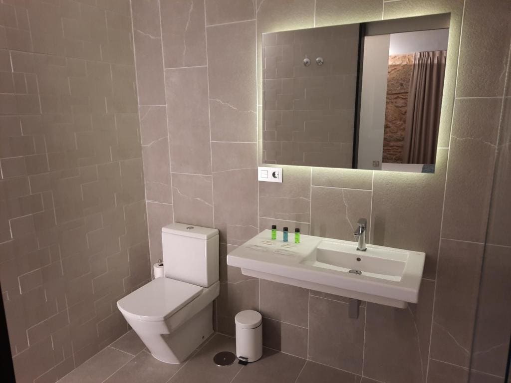 Double Room - Disability Access room - Image 3