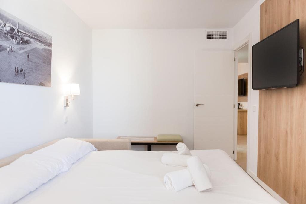 Suite room - Image 1
