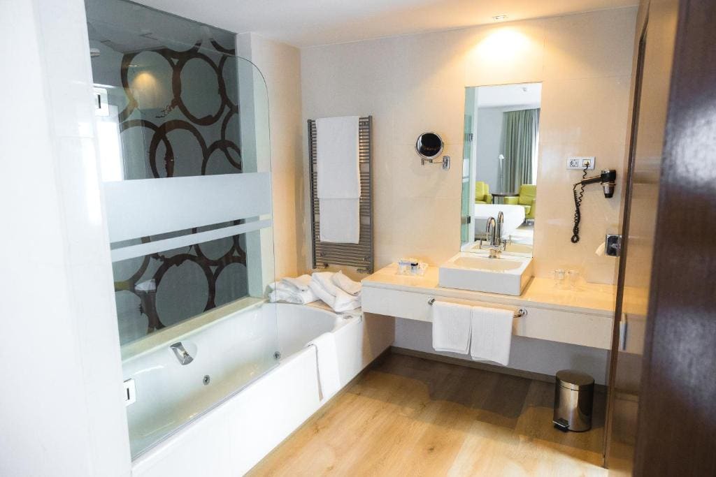 Junior Suite Room room - Image 3