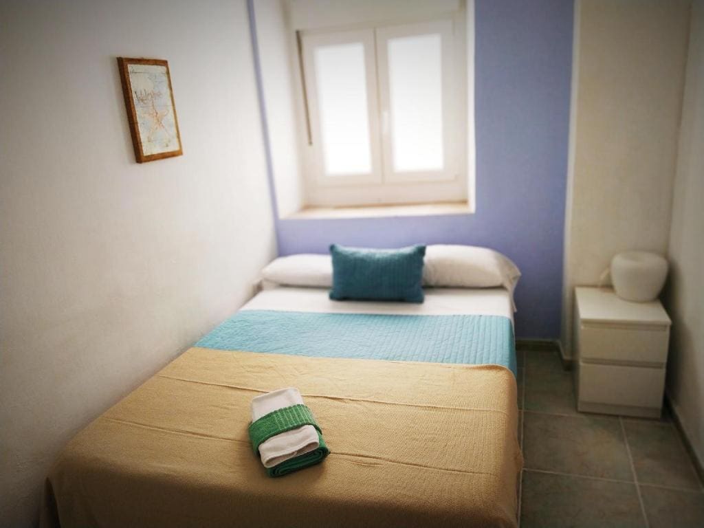 Room room - Image 1