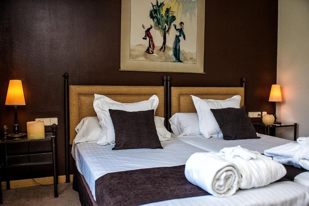 Double or Twin Room room - Image 3