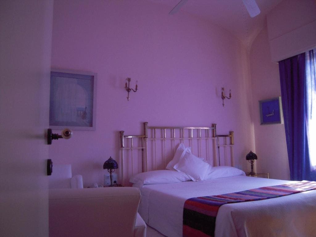 Superior Double Room room - Image 3