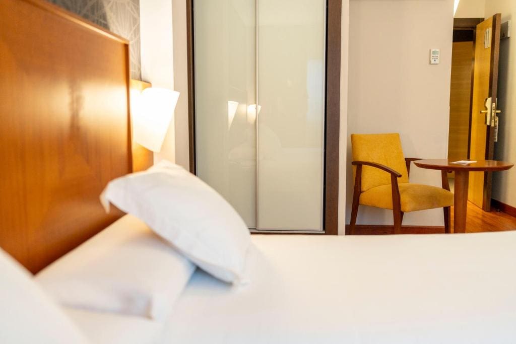 Twin Room with Parking room - Image 3